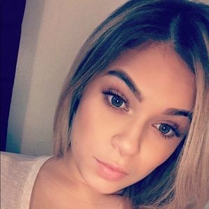 Meet your Posher, Natalie